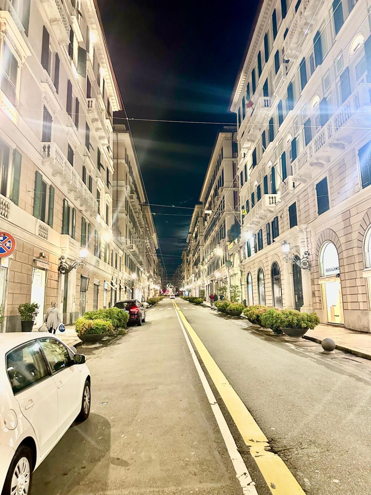 The Center Residence جنوة المظهر الخارجي الصورة