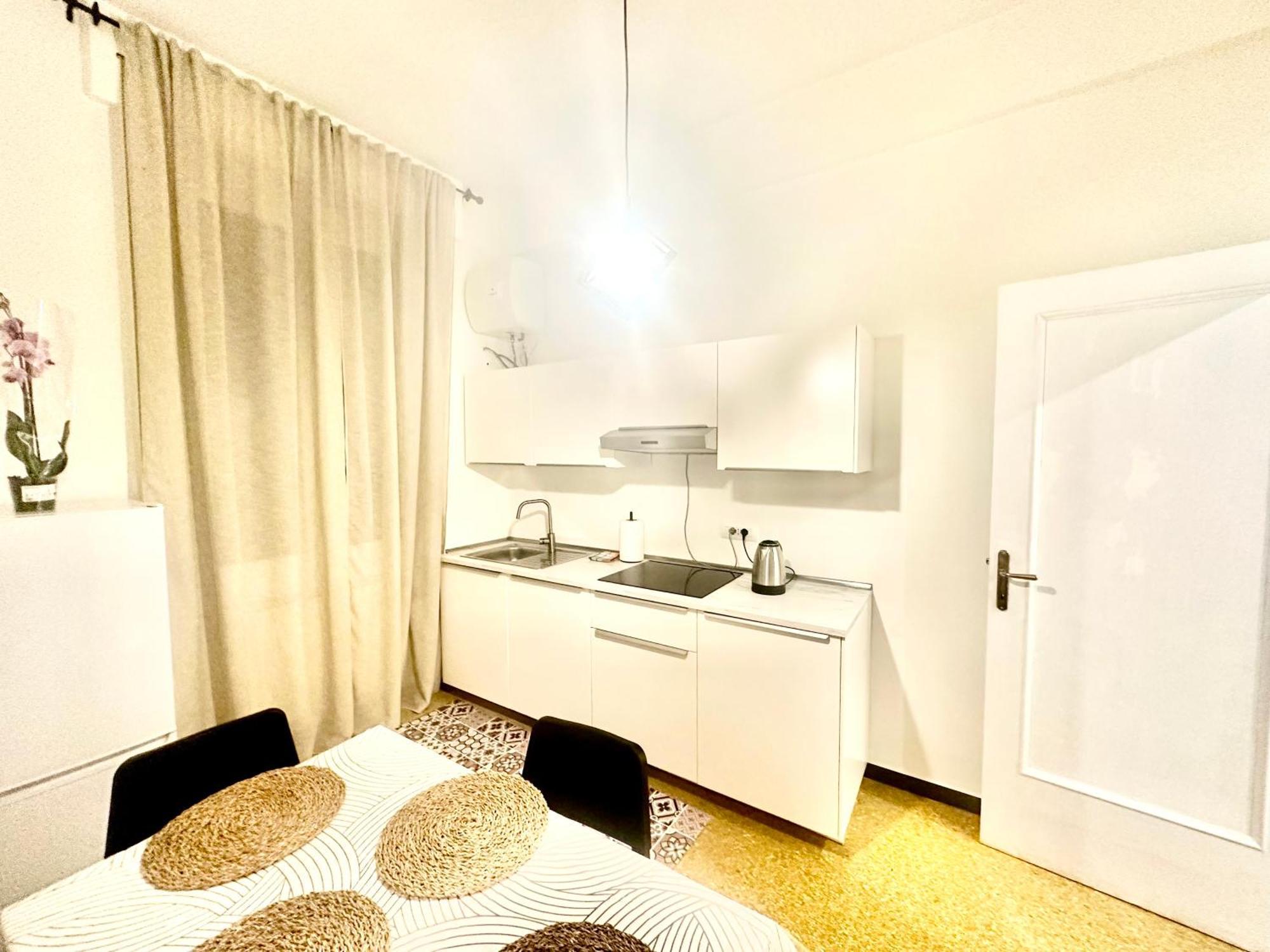 The Center Residence جنوة المظهر الخارجي الصورة