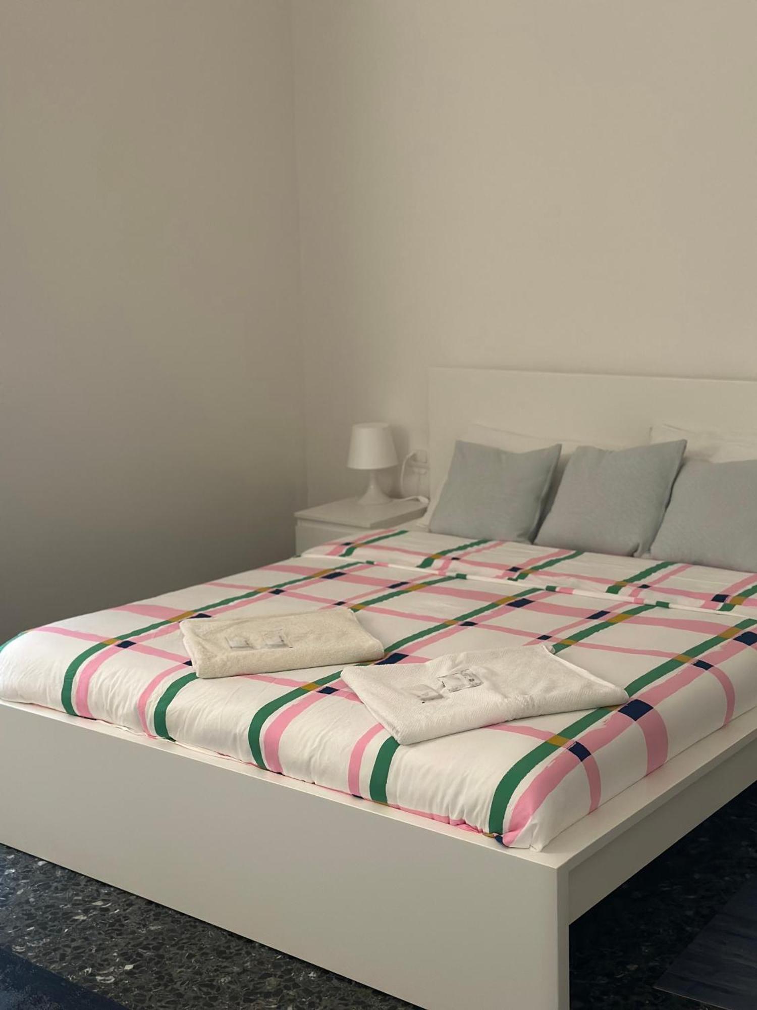 The Center Residence جنوة المظهر الخارجي الصورة
